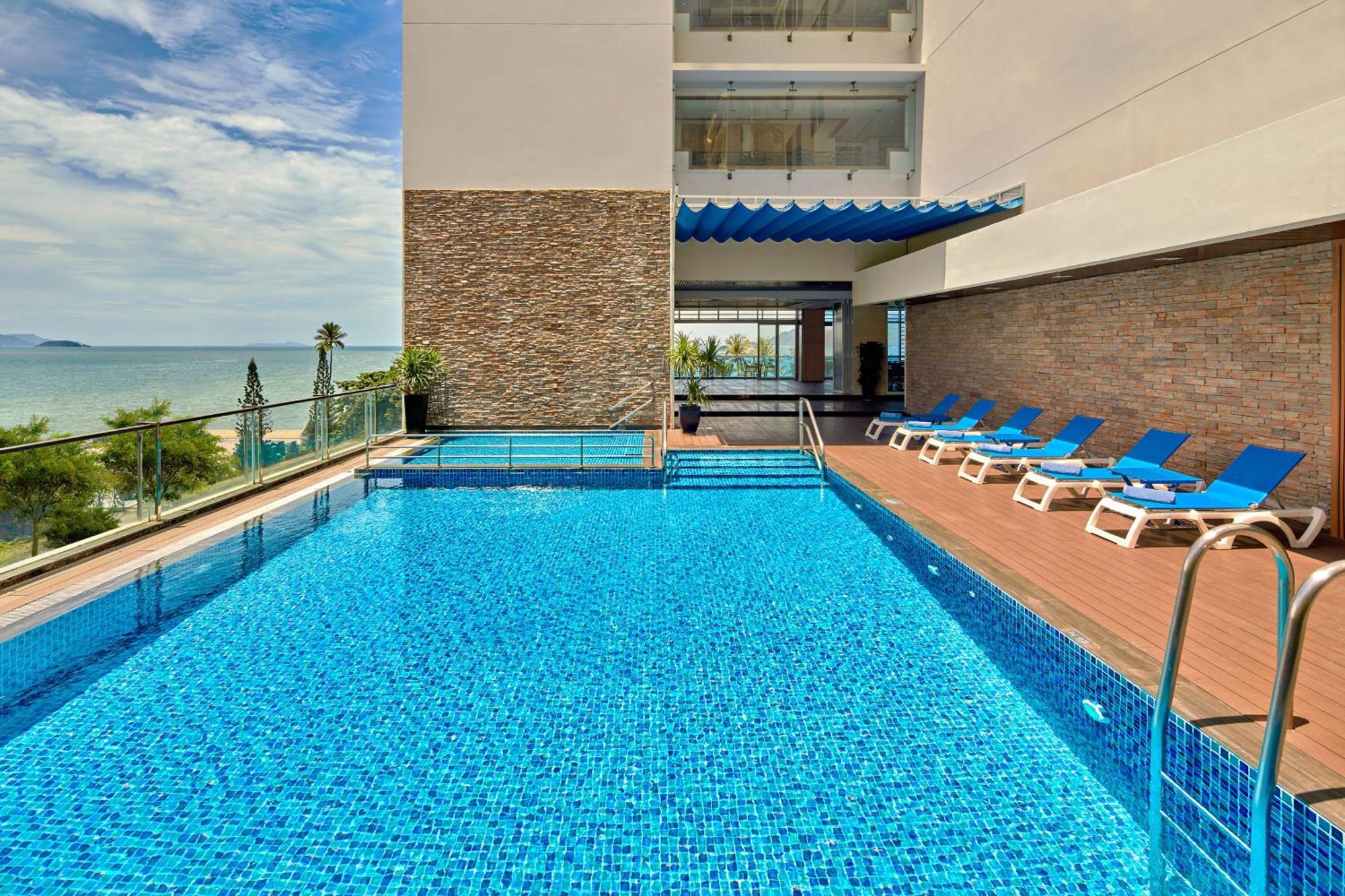 Novotel נה טראנג מראה חיצוני תמונה