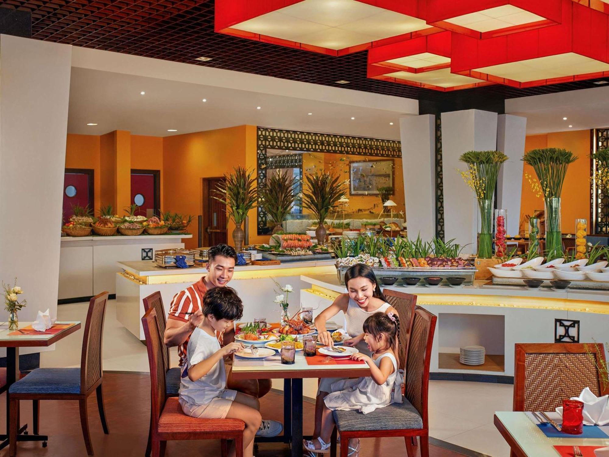Novotel נה טראנג מראה חיצוני תמונה