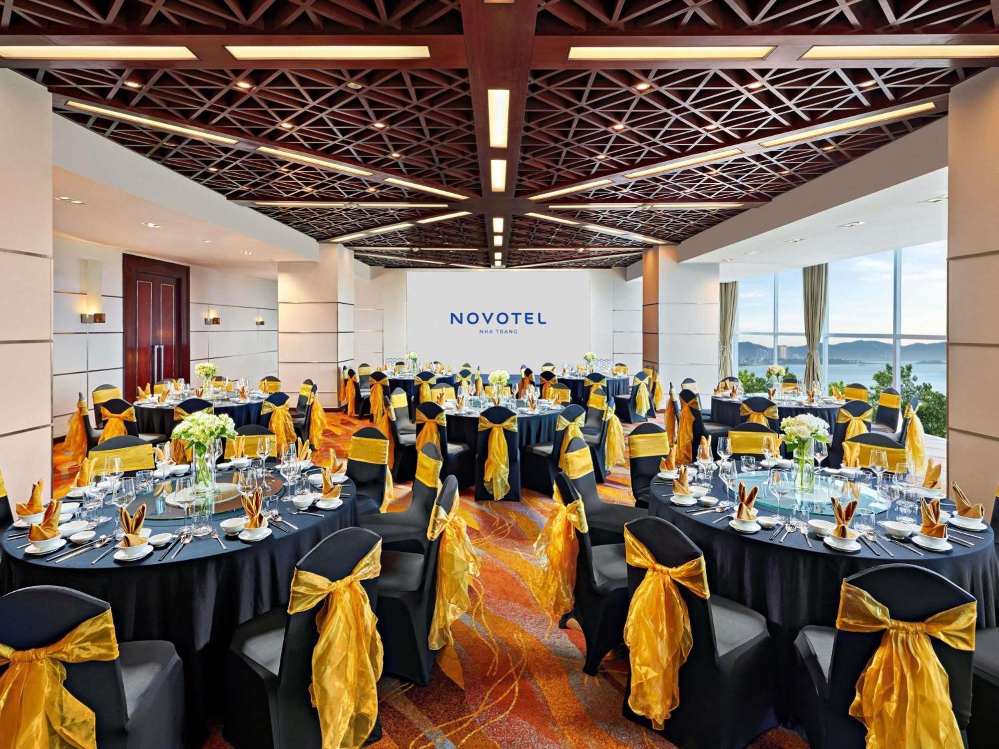 Novotel נה טראנג מראה חיצוני תמונה